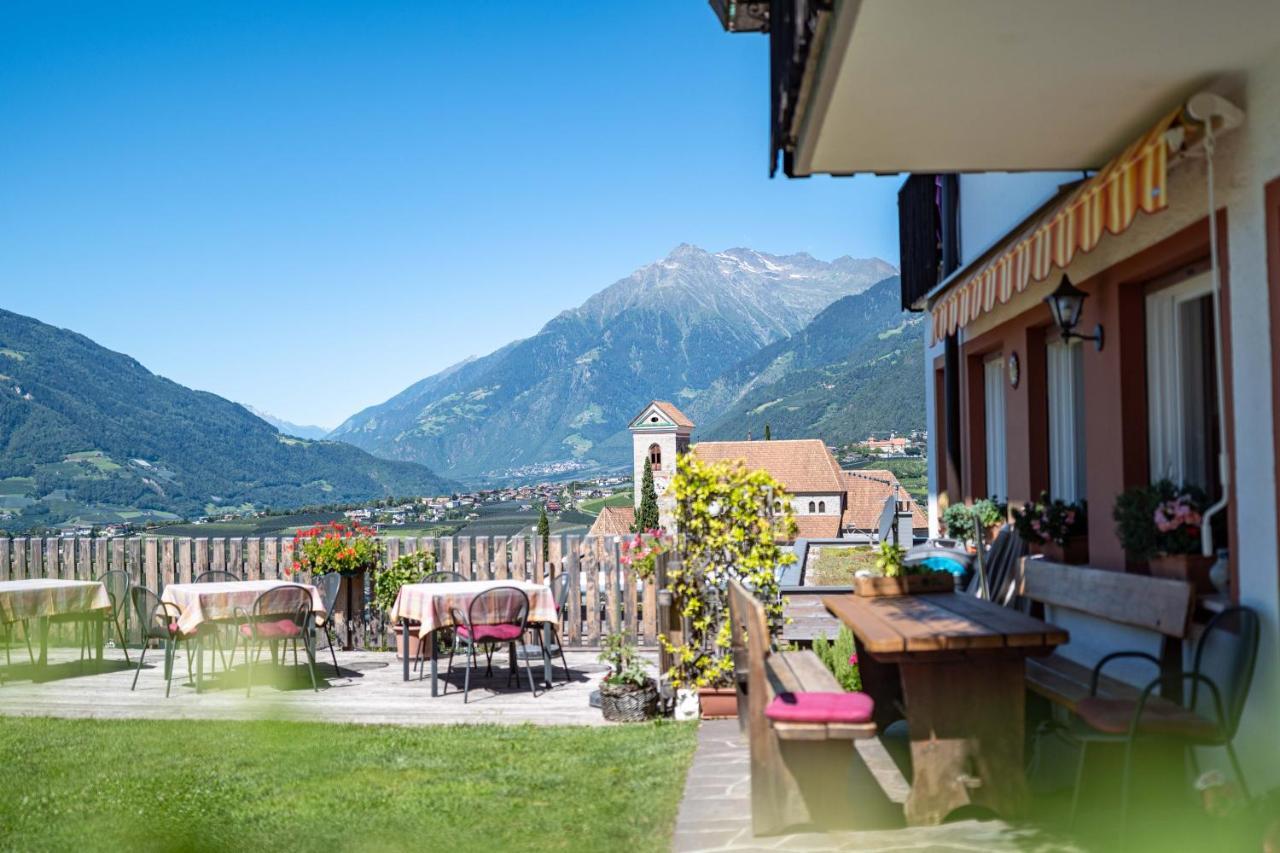 Garni Duerrenstein Hotel เชนนา ภายนอก รูปภาพ