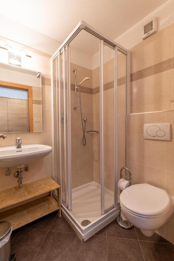 Garni Duerrenstein Hotel เชนนา ภายนอก รูปภาพ